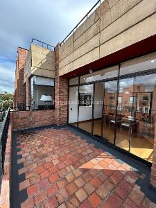 Apartamento de 5 alcobas en venta en San Patricio, Bogotá, 378 m² · foto 8 de 20