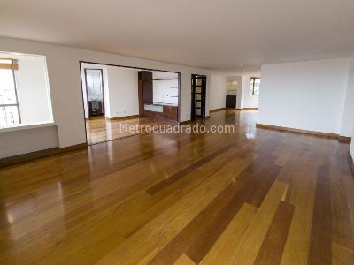 Apartamento en venta en Los Rosales, Bogotá · foto 2 de 13