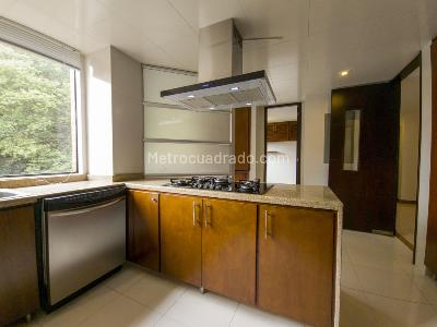 Apartamento en venta en Los Rosales, Bogotá · foto 5 de 13