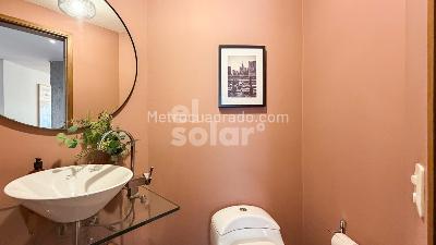 Apartamento de 3 alcobas en venta en Los Rosales, Bogotá, 177 m² · foto 4 de 11