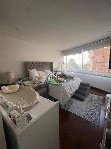 Apartamento de 3 alcobas en venta en Los Rosales, Bogotá, 150 m² · foto 11 de 11