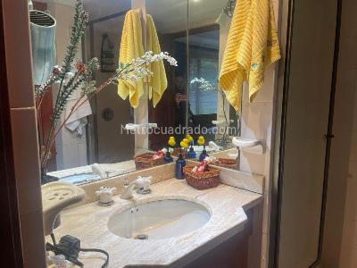 Apartamento en venta en Los Rosales, Bogotá · foto 11 de 20