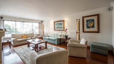 Apartamento en venta en Los Rosales, Bogotá · foto 2 de 14