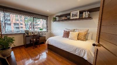 Apartamento de 3 alcobas en venta en Chico, Bogotá, 133 m² · foto 7 de 12