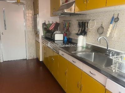 Casa de 5 alcobas en venta en Santa Paula, Bogotá, 191 m² · foto 4 de 13
