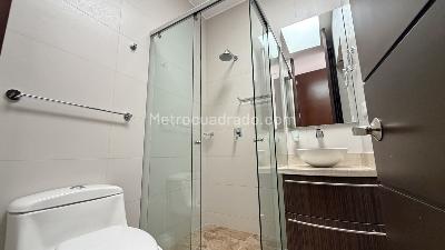 Apartamento de 3 alcobas en venta en Chico Reservado, Bogotá, 242 m² · foto 13 de 20