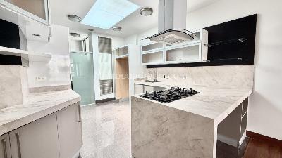Apartamento de 3 alcobas en venta en Chico Reservado, Bogotá, 242 m² · foto 17 de 20