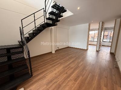 Apartamento de 3 alcobas en venta en El Virrey Ultima Etapa, Bogotá, 181 m² · foto 11 de 16
