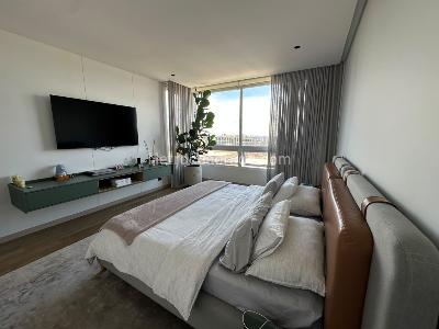 Apartamento de 3 alcobas en venta en Los Rosales, Bogotá, 228 m² · foto 10 de 20