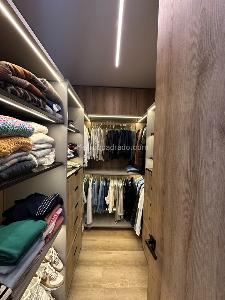 Apartamento de 3 alcobas en venta en Los Rosales, Bogotá, 228 m² · foto 12 de 20