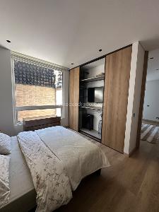 Apartamento de 3 alcobas en venta en Los Rosales, Bogotá, 228 m² · foto 13 de 20