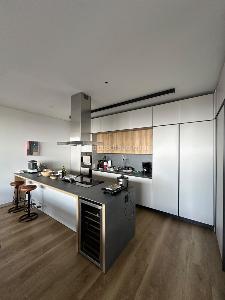 Apartamento de 3 alcobas en venta en Los Rosales, Bogotá, 228 m² · foto 4 de 20