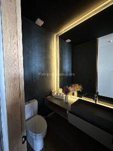 Apartamento de 3 alcobas en venta en Los Rosales, Bogotá, 228 m² · foto 7 de 20