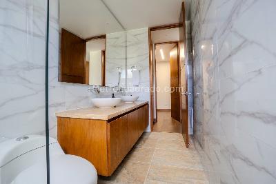 Apartamento de 3 alcobas en arriendo en Colina Campestre, Bogotá, 223 m² · foto 10 de 13