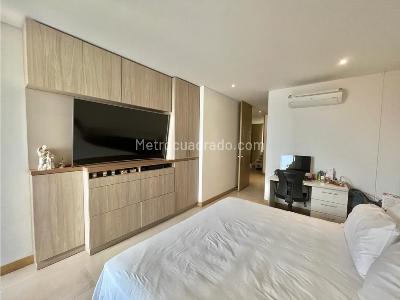 Apartamento de 3 alcobas en venta en Santa Monica Residencial, Cali, 162 m² · foto 9 de 14