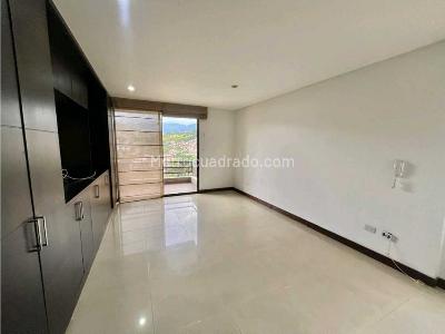 Apartamento de 3 alcobas en venta en Aguacatal, Cali, 177 m² · foto 10 de 20