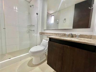 Apartamento de 3 alcobas en venta en Aguacatal, Cali, 177 m² · foto 20 de 20