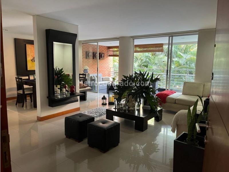 Piso – Cali, Altos de Normandía - Bataclán, Comuna 2 - Más