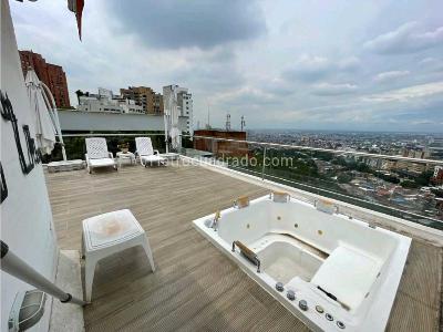 Apartamento de 3 alcobas en venta en Bellavista, Cali, 378 m² · foto 4 de 20