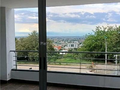 Apartamento de 3 alcobas en venta en Cristales, Cali, 115 m² · foto 2 de 20