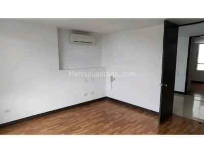 Apartamento de 3 alcobas en venta en Cristales, Cali, 115 m² · foto 18 de 20