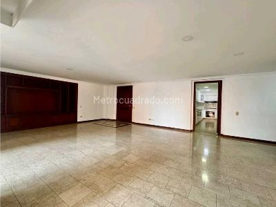 Apartamento de 3 alcobas en venta en Centenario, Cali, 152 m² · foto 4 de 17
