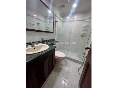 Apartamento de 3 alcobas en venta en Centenario, Cali, 152 m² · foto 14 de 17