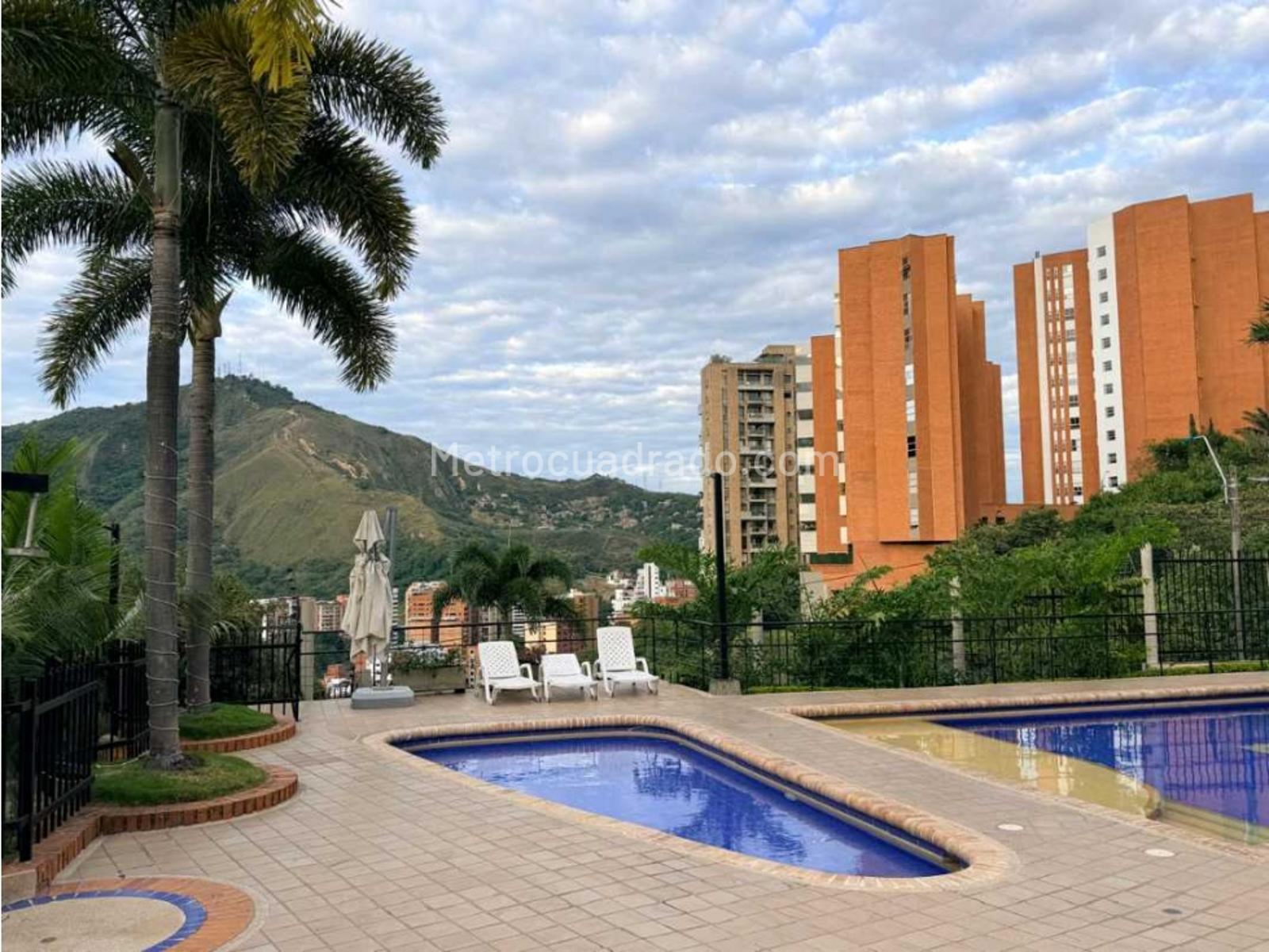 Casa de 4 habitaciones en venta en Santa Teresita, Cali — imagen 1 de 20
