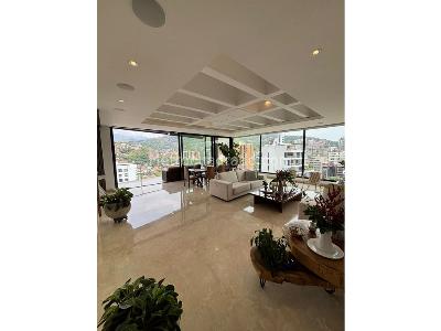 Apartamento de 3 alcobas en venta en La Arboleda, Cali, 264 m² · foto 3 de 13