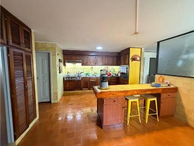 Apartamento de 3 alcobas en venta en Santa Teresita, Cali, 235 m² · foto 12 de 20
