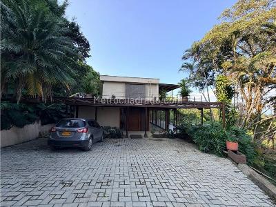 Casa de 3 alcobas en venta en El Mameyal, Cali · foto 5 de 20