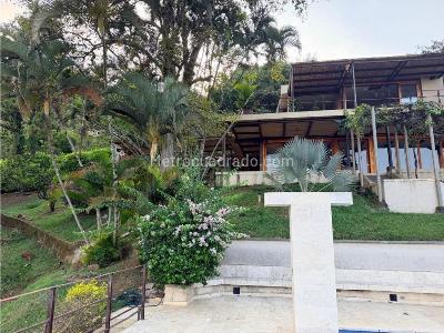 Casa de 3 alcobas en venta en El Mameyal, Cali · foto 6 de 20