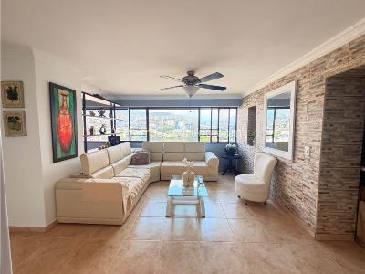 Apartamento de 3 alcobas en venta en Tequendama, Cali, 153 m² · foto 2 de 15