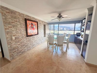Apartamento de 3 alcobas en venta en Tequendama, Cali, 153 m² · foto 7 de 15