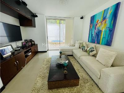 Casa de 3 alcobas en venta en Aguacatal, Cali, 270 m² · foto 10 de 20