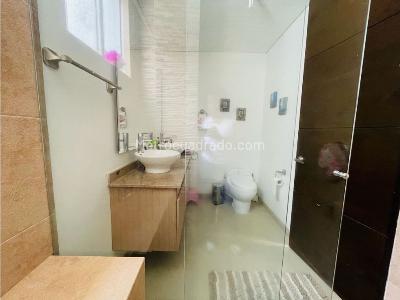 Casa de 3 alcobas en venta en Aguacatal, Cali, 270 m² · foto 14 de 20