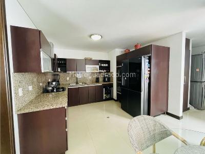 Casa de 3 alcobas en venta en Aguacatal, Cali, 270 m² · foto 18 de 20
