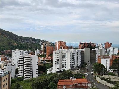 Apartamento de 3 alcobas en venta en Santa Teresita, Cali, 154 m² · foto 3 de 20