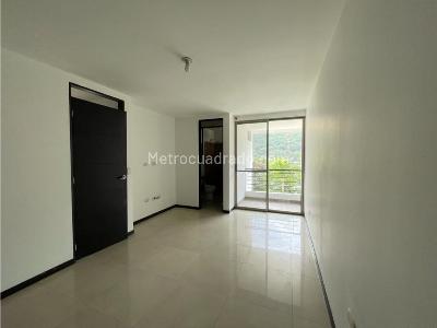 Casa de 3 alcobas en venta en Aguacatal, Cali, 270 m² · foto 10 de 13