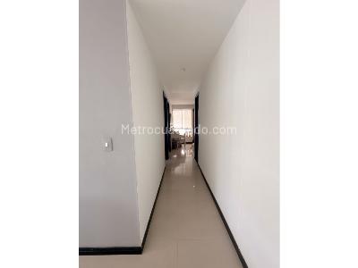Apartamento de 3 alcobas en venta en Cristales, Cali, 115 m² · foto 8 de 20