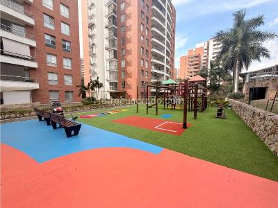 Apartamento de 3 alcobas en venta en Cristales, Cali, 115 m² · foto 17 de 20