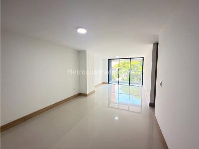 Apartamento de 2 alcobas en venta en Bellavista, Cali, 91 m² · foto 7 de 20