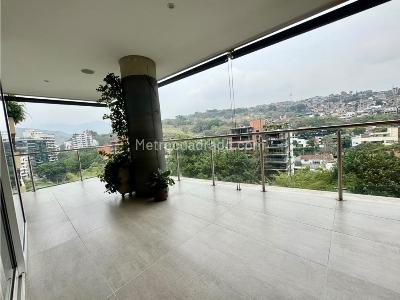 Apartamento de 2 alcobas en venta en Santa Teresita, Cali, 250 m² · foto 2 de 20