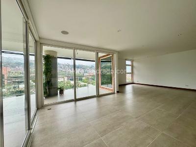 Apartamento de 2 alcobas en venta en Santa Teresita, Cali, 250 m² · foto 4 de 20