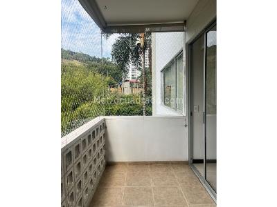 Apartamento de 2 alcobas en venta en Bellavista, Cali, 110 m² · foto 12 de 20