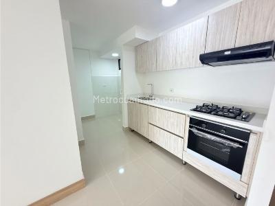 Apartamento de 2 alcobas en venta en Bellavista, Cali, 92 m² · foto 4 de 13