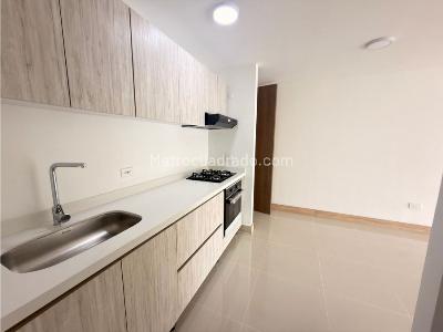 Apartamento de 2 alcobas en venta en Bellavista, Cali, 92 m² · foto 5 de 13