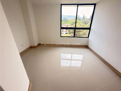 Apartamento de 2 alcobas en venta en Bellavista, Cali, 92 m² · foto 8 de 13