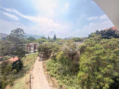 Apartamento de 2 alcobas en venta en Bellavista, Cali, 92 m² · foto 11 de 13