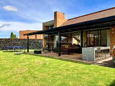 Casa de 4 alcobas en venta en Hacienda Fontanar, Chía, 324 m² · foto 11 de 13